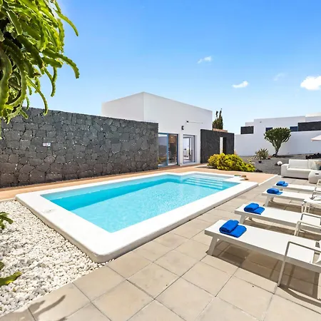 Nerea * 普拉亚布兰卡